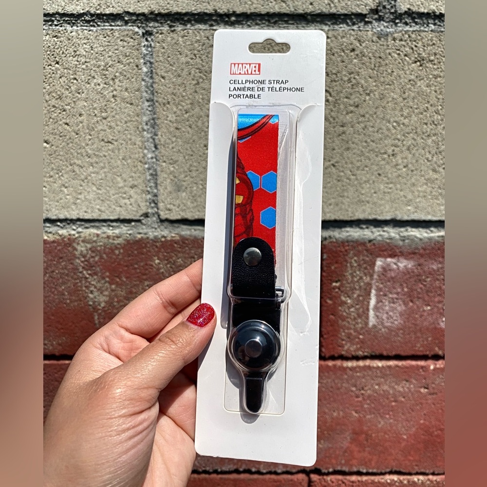 Miniso Marvel Cellphone Strap❤️💛💙